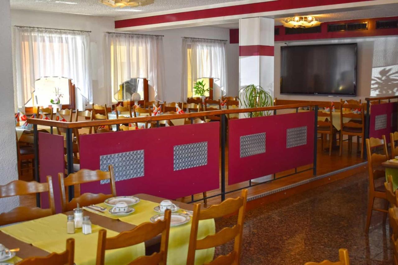 Hotel Und Restaurant Nehrener Hof Εξωτερικό φωτογραφία