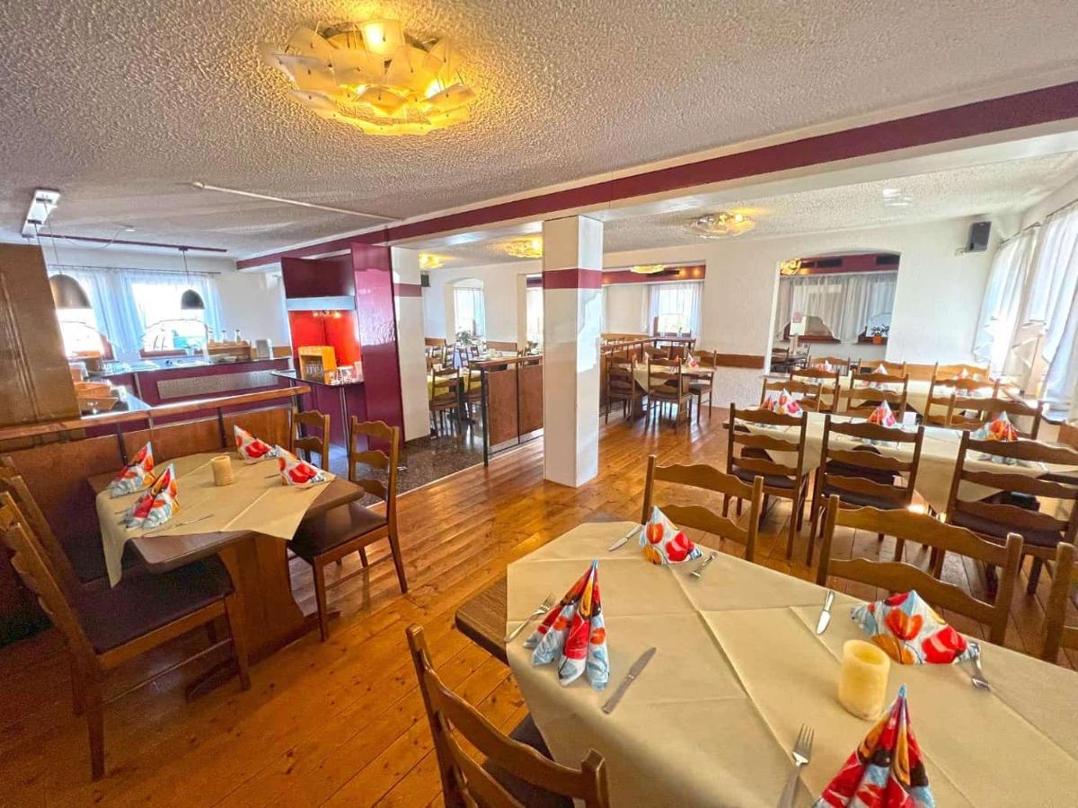 Hotel Und Restaurant Nehrener Hof Εξωτερικό φωτογραφία