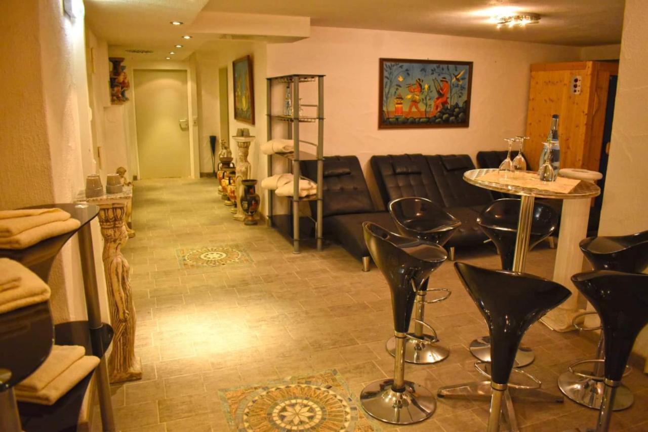 Hotel Und Restaurant Nehrener Hof Εξωτερικό φωτογραφία